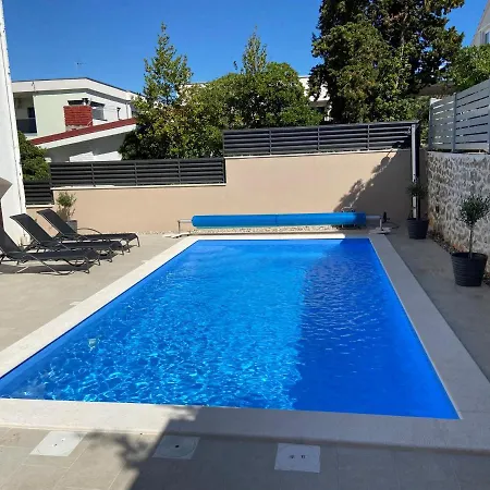 Mima Apartmán Petrcane